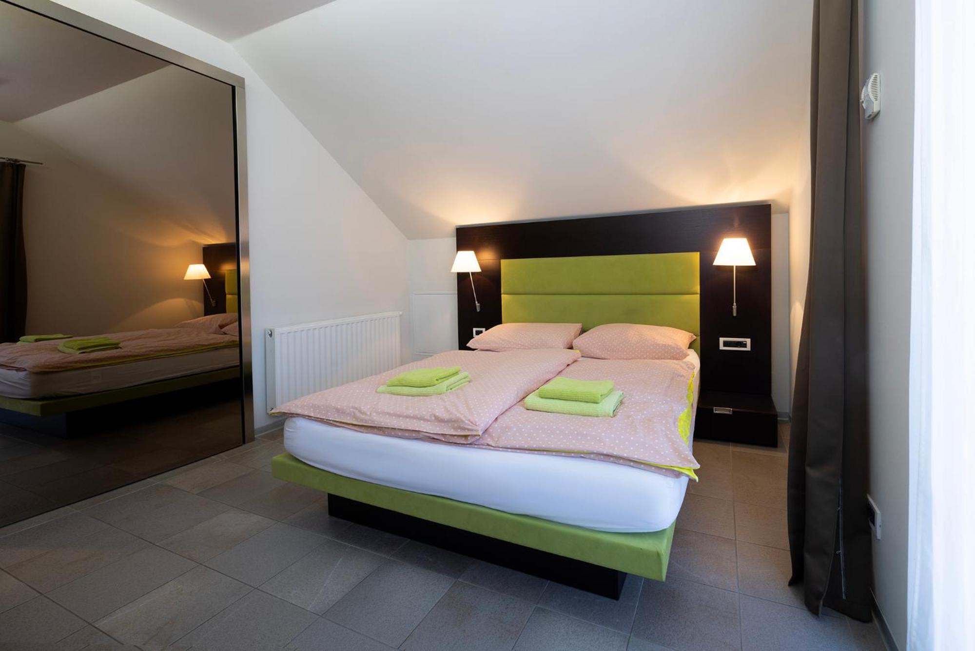 Apartments Trio Kranjska Gora Phòng bức ảnh
